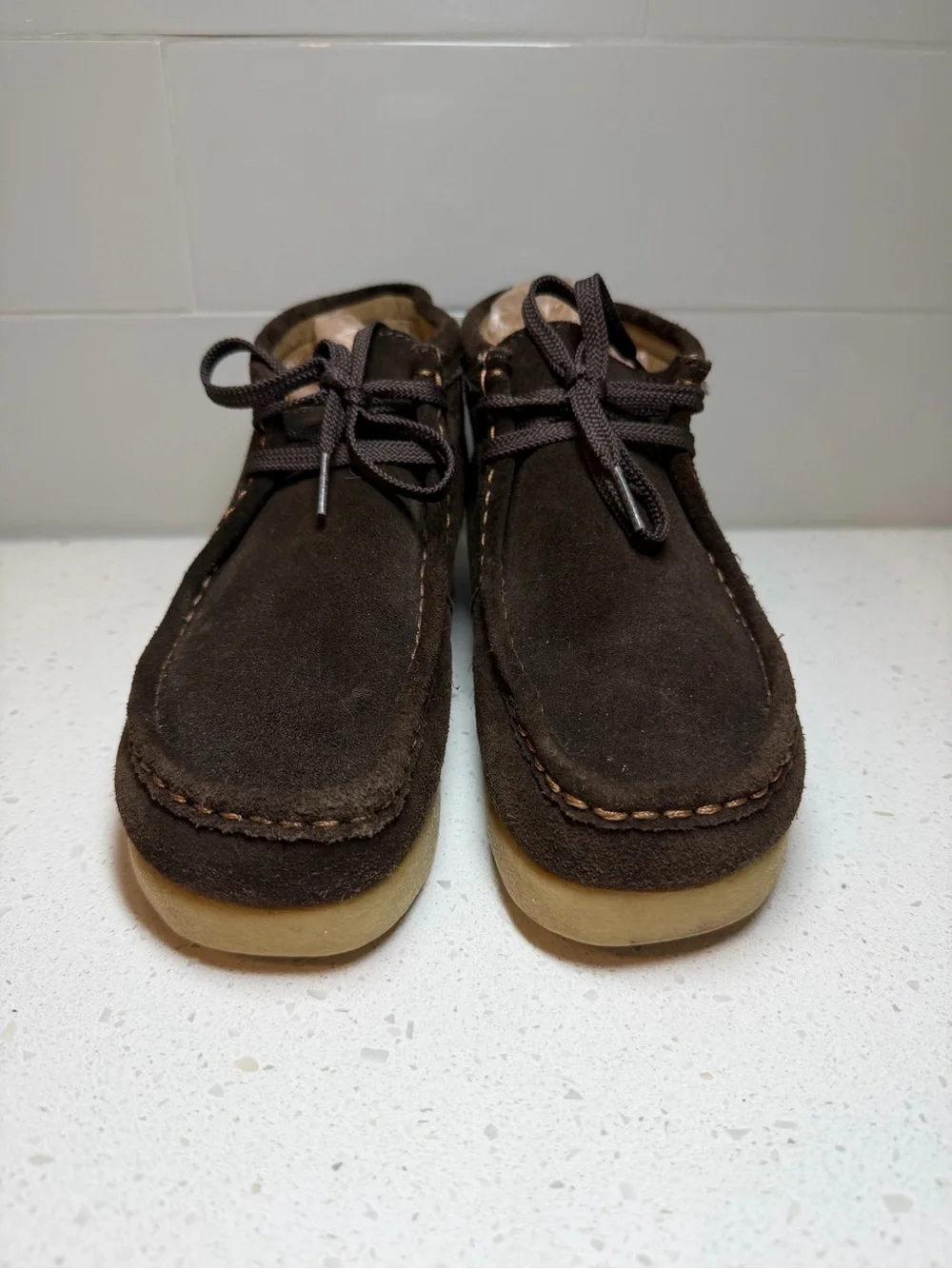 Clarks Men’s Chukka Boots Dark Brown Suede Stinson shoes hi ankle men’s size 8